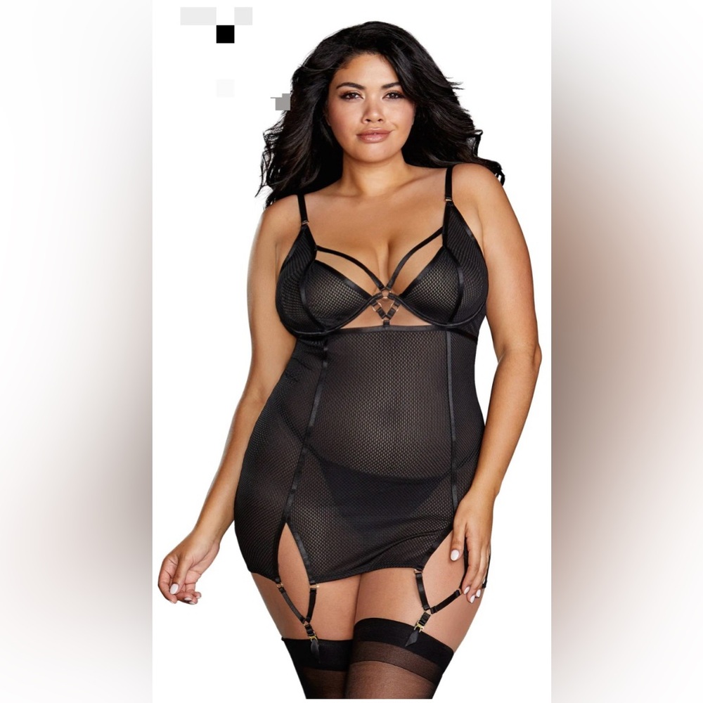 Dreamgirl Plus Size Fishnet Power
Mesh Garter Slip